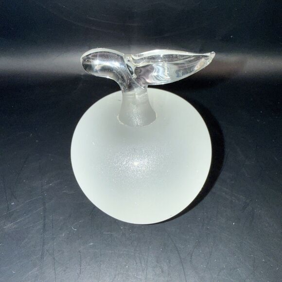 Hallmark Frosted Glass Apple Paperweight - Picture 3 of 5
